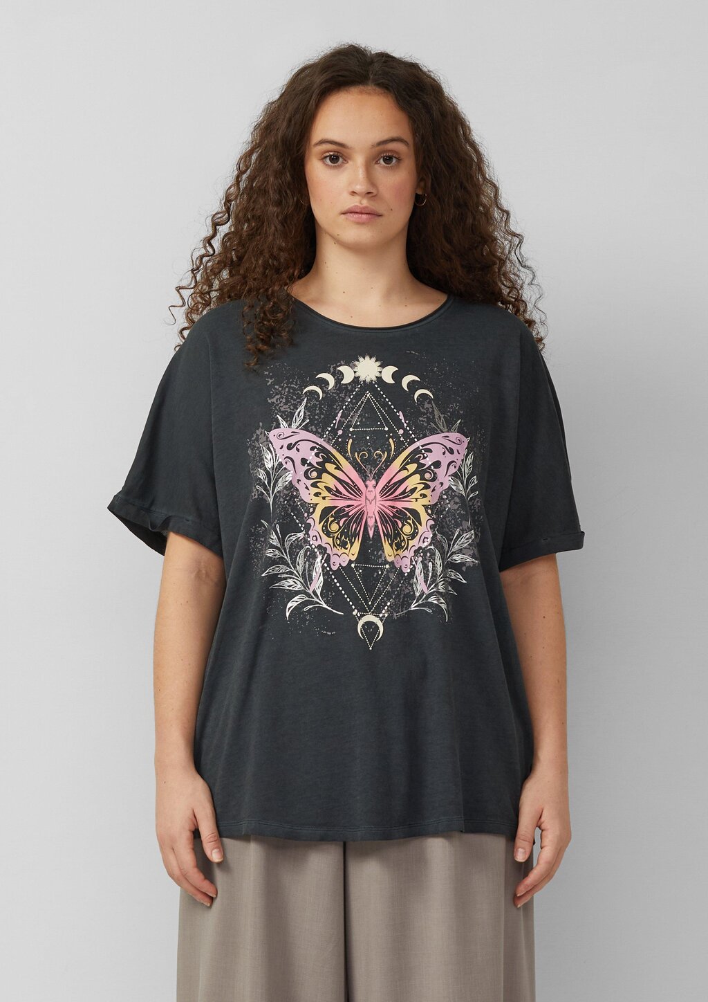 T-Shirt mit Frontprint im Loose Fit und Fledermausärmeln