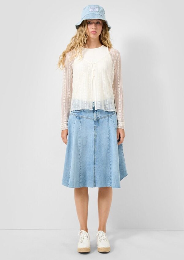 Ausgestellter Denimrock