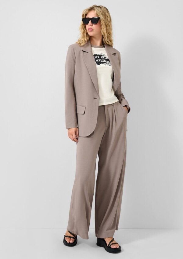 Blazer im Regular Fit mit tiefem Revers