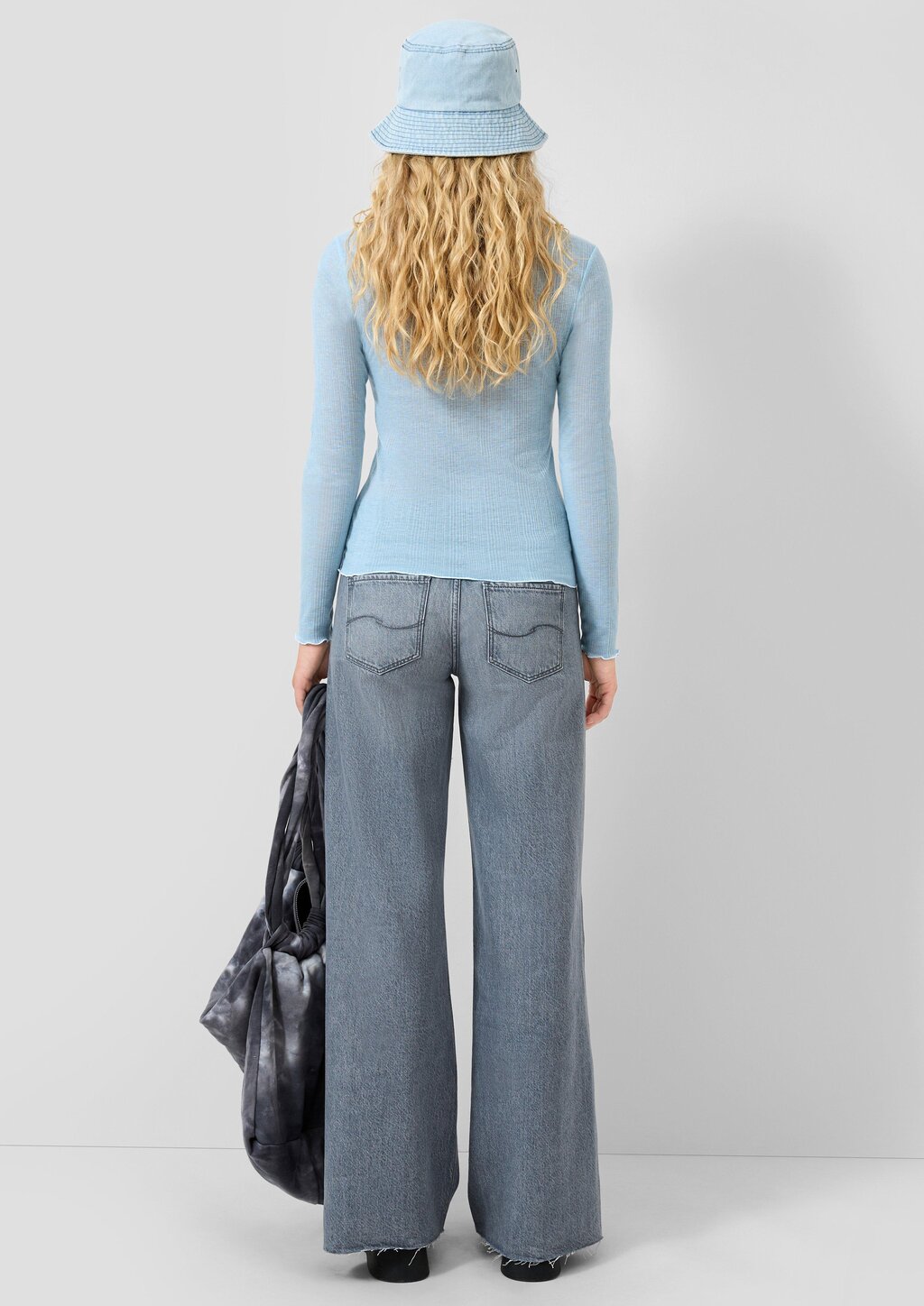 Leicht transparentes Rippshirt