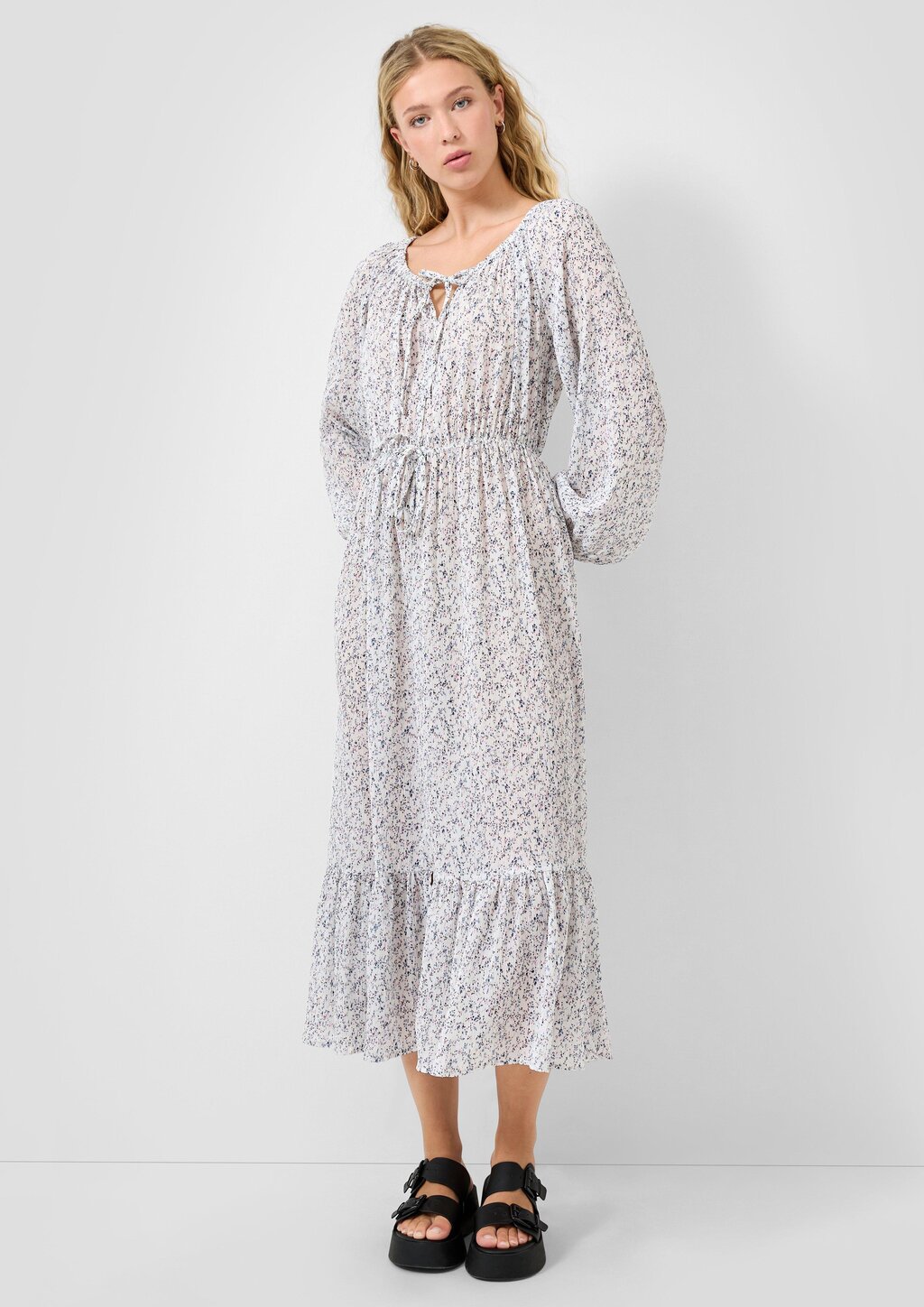 Langes Chiffonkleid mit Blümchenprint und seperatem Unterkleid