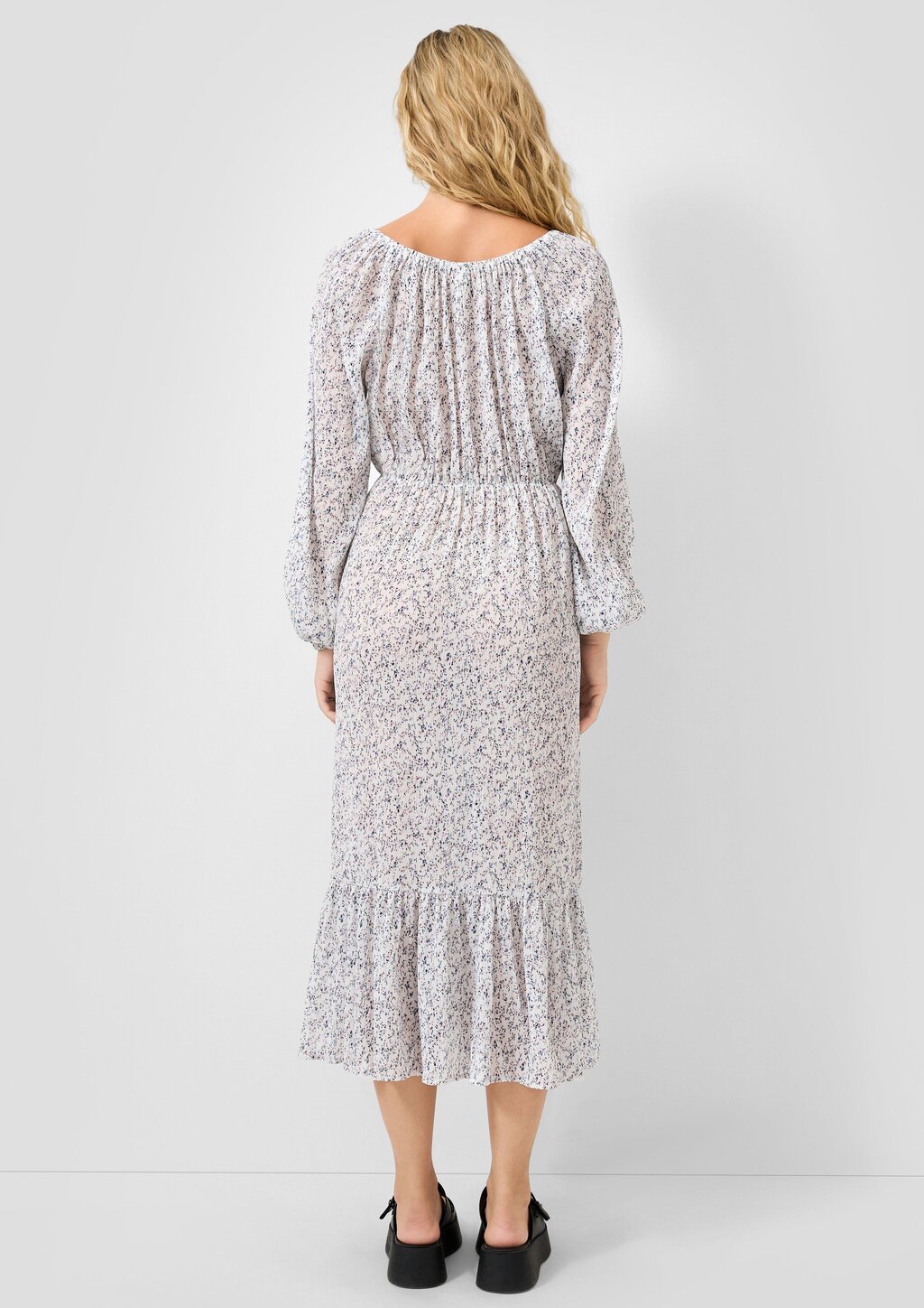 Langes Chiffonkleid mit Blümchenprint und seperatem Unterkleid