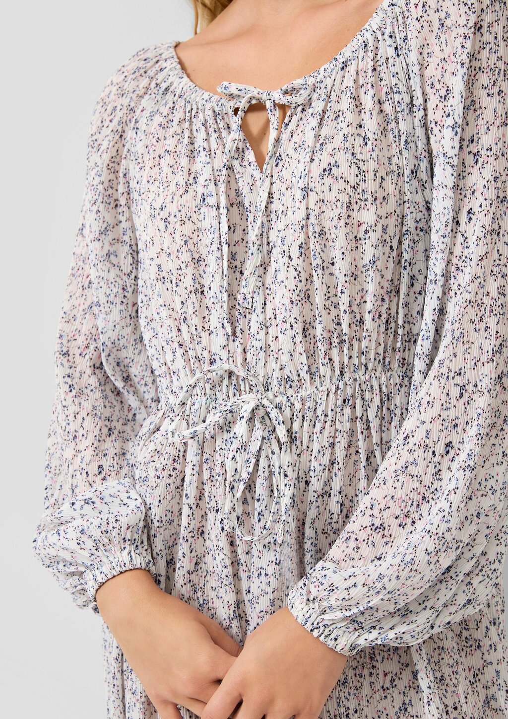 Langes Chiffonkleid mit Blümchenprint und seperatem Unterkleid