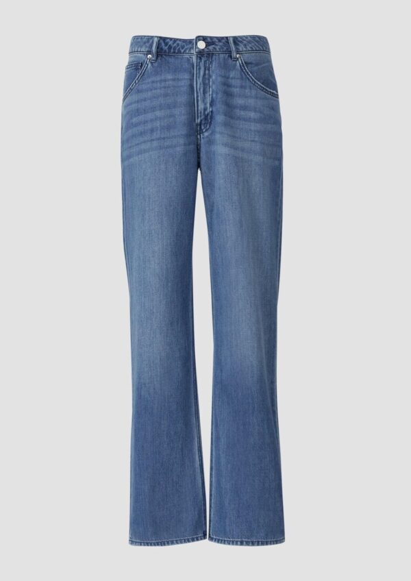 Boyfriend Beth / Relaxed Fit / Mid Rise / Straight Leg