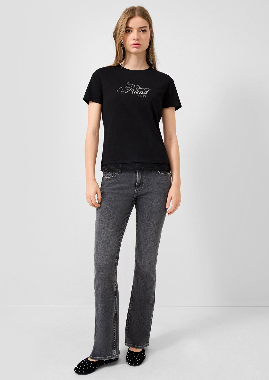 T-Shirt mit Spitzensaum