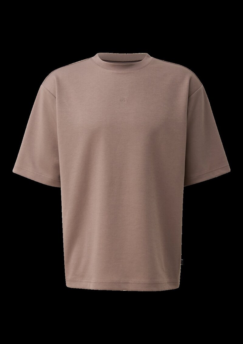 Basic T-Shirt