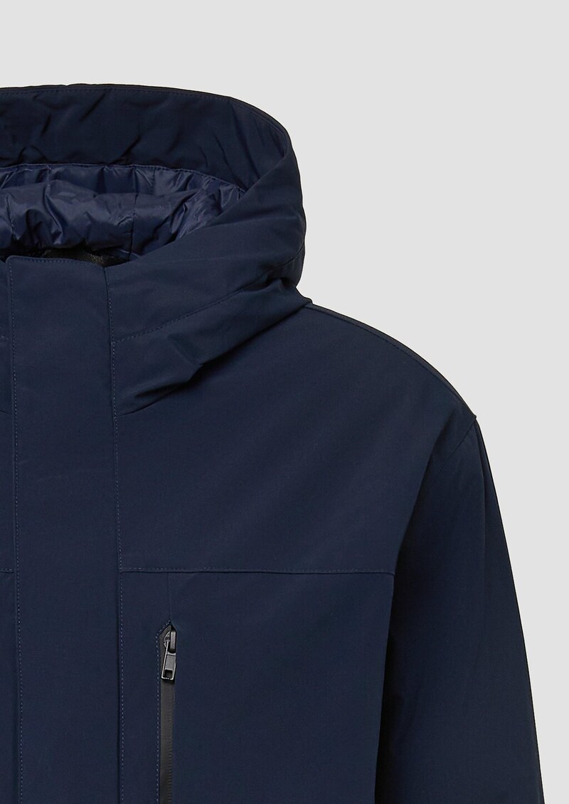 Jacke mit Kapuze und Taschen