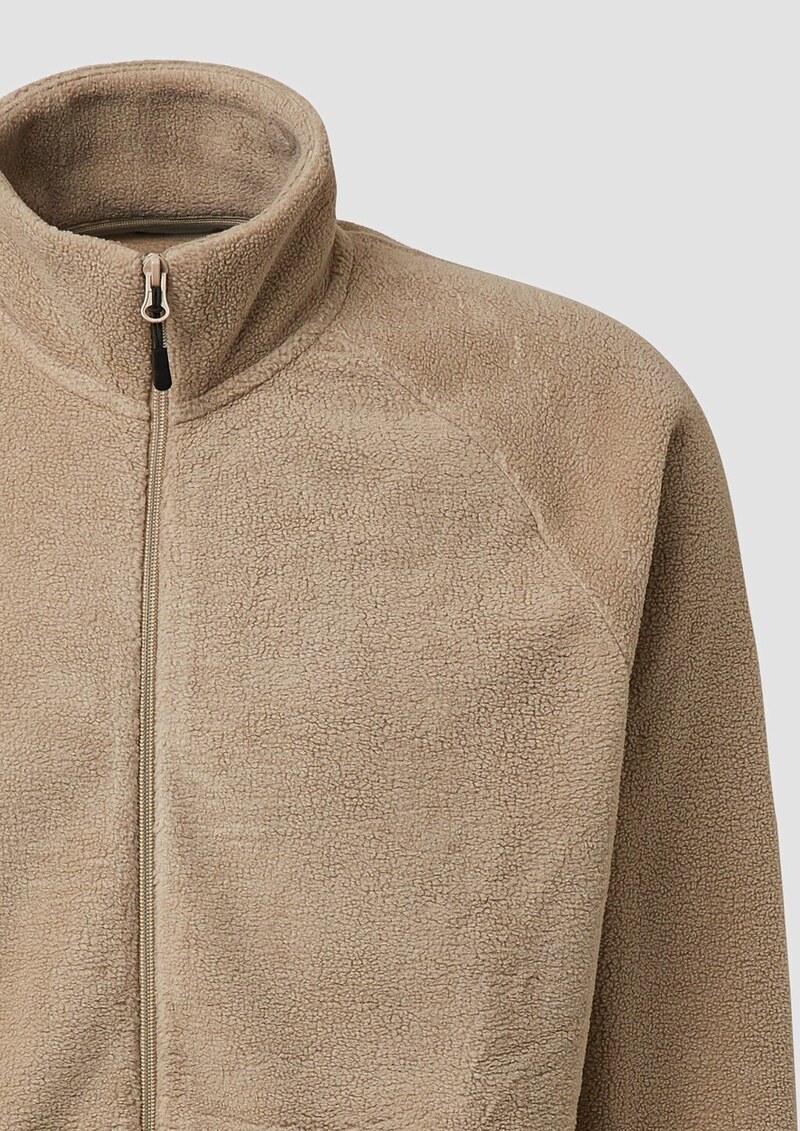 Fleece-Jacke mit Eingrifftaschen und Stehkragen