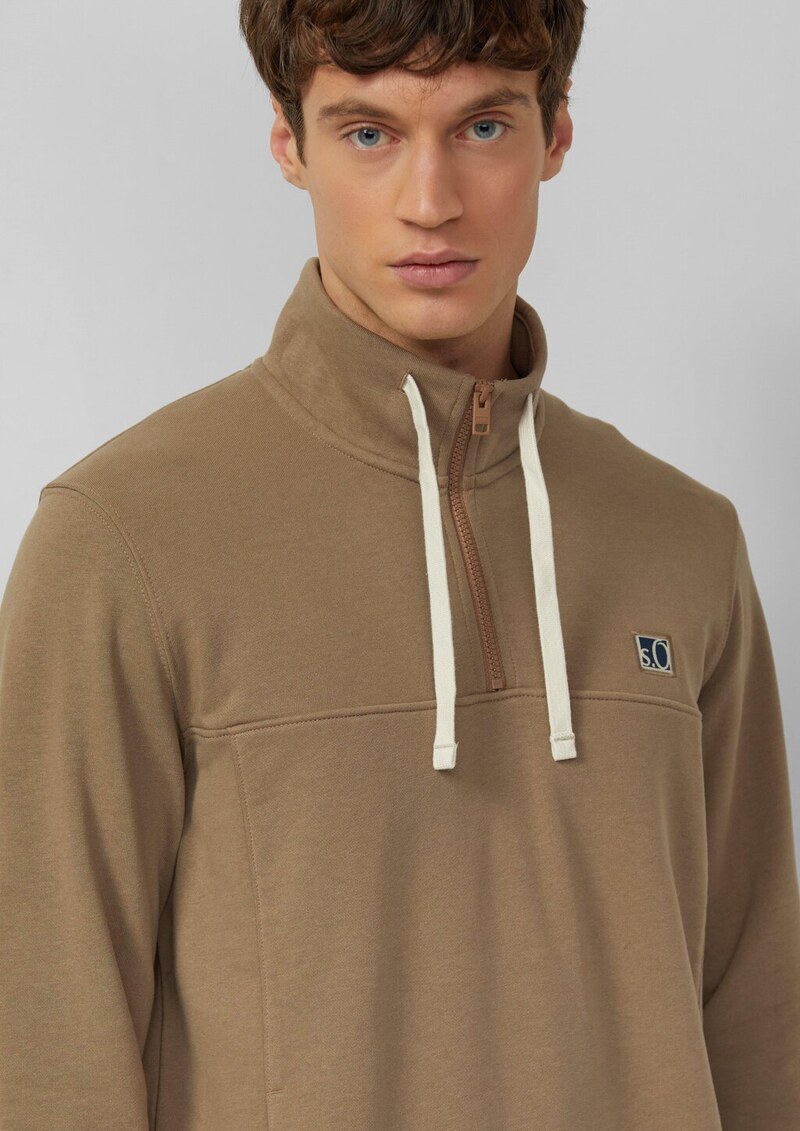 Sweatshirt mit Eingrifftaschen und Label-Patch