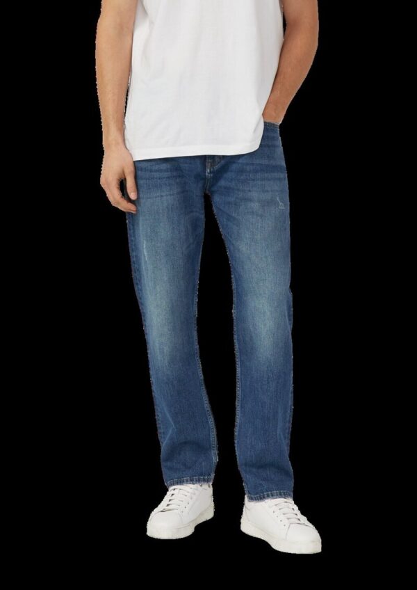 Jeans Benito / Regular Fit / Mid Rise / Straight Leg / Waschung