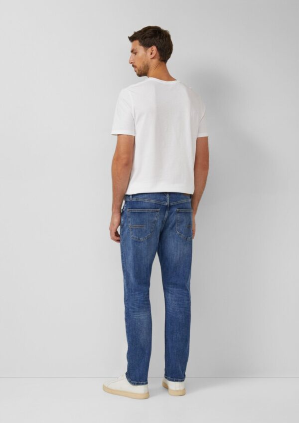 Jeans Benito / Regular Fit / Mid Rise / Straight Leg / Waschung