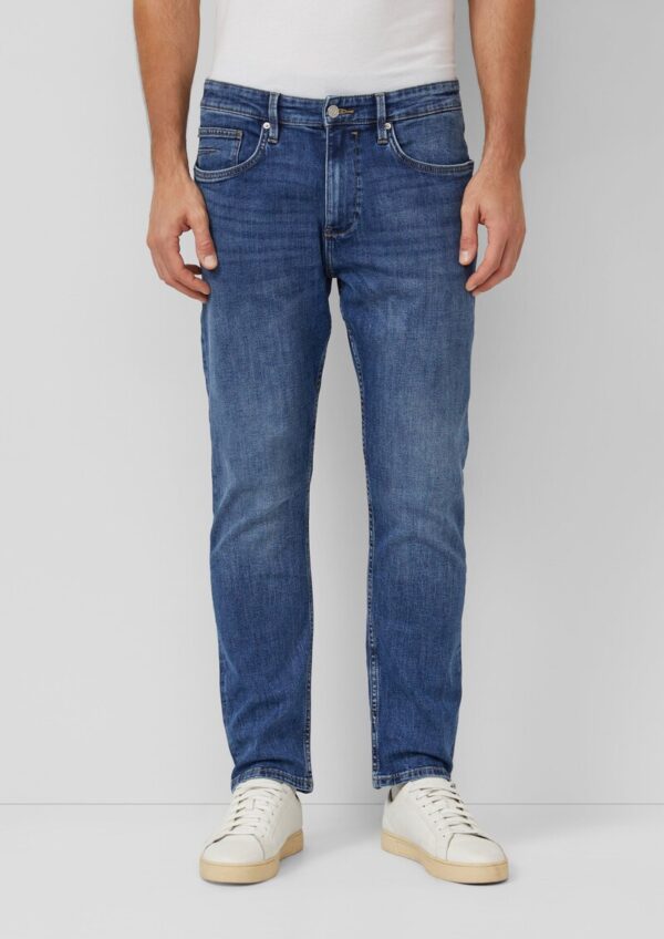 Jeans Benito / Regular Fit / Mid Rise / Straight Leg / Waschung