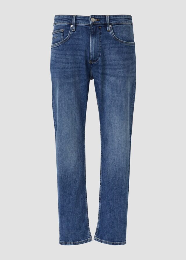 Jeans Benito / Regular Fit / Mid Rise / Straight Leg / Waschung