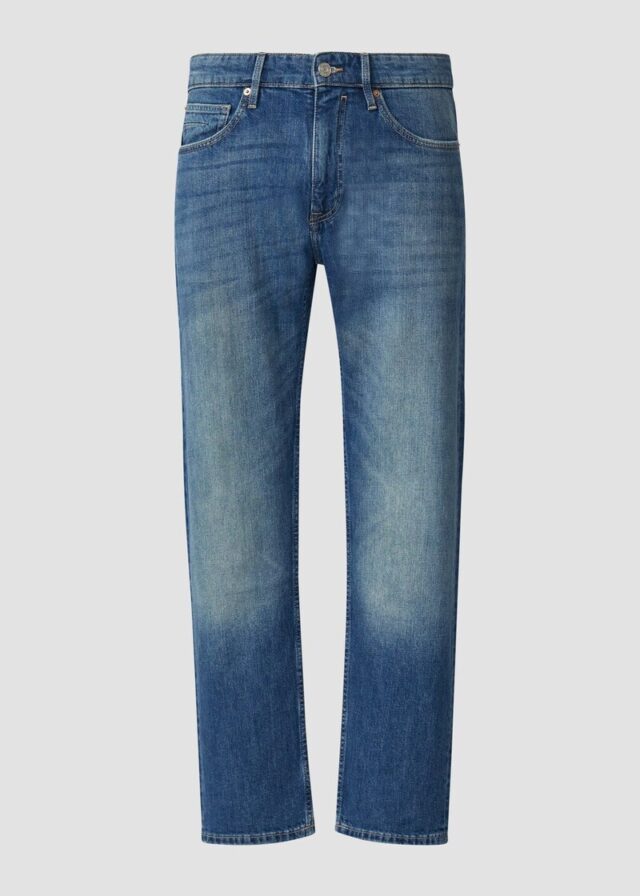Jeans Benito / Regular Fit / Mid Rise / Straight Leg