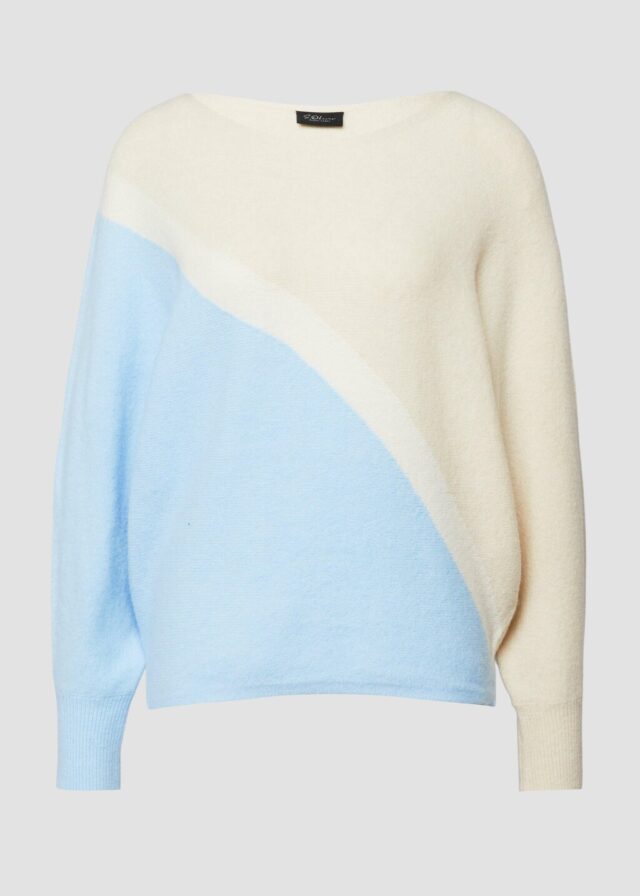 Feinstrickpullover mit Fledermausärmeln