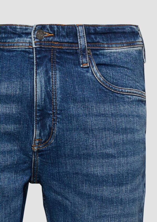 Jeans Casby / Relaxed Fit / Mid Rise / Tapered Leg