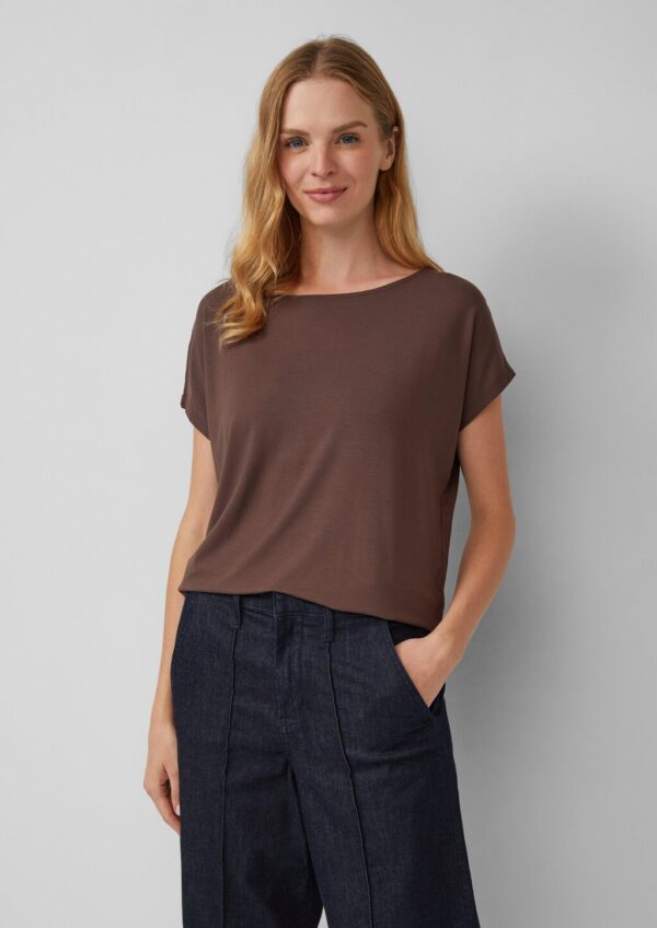 Fließendes Jersey-Shirt mit überschnittenen Schultern