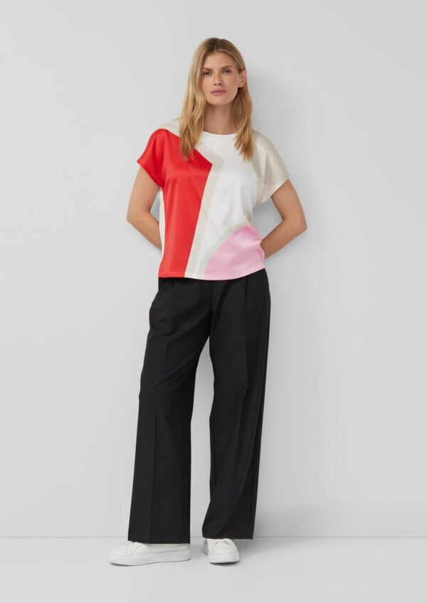 Blusenshirt mit überschnittenen Schultern