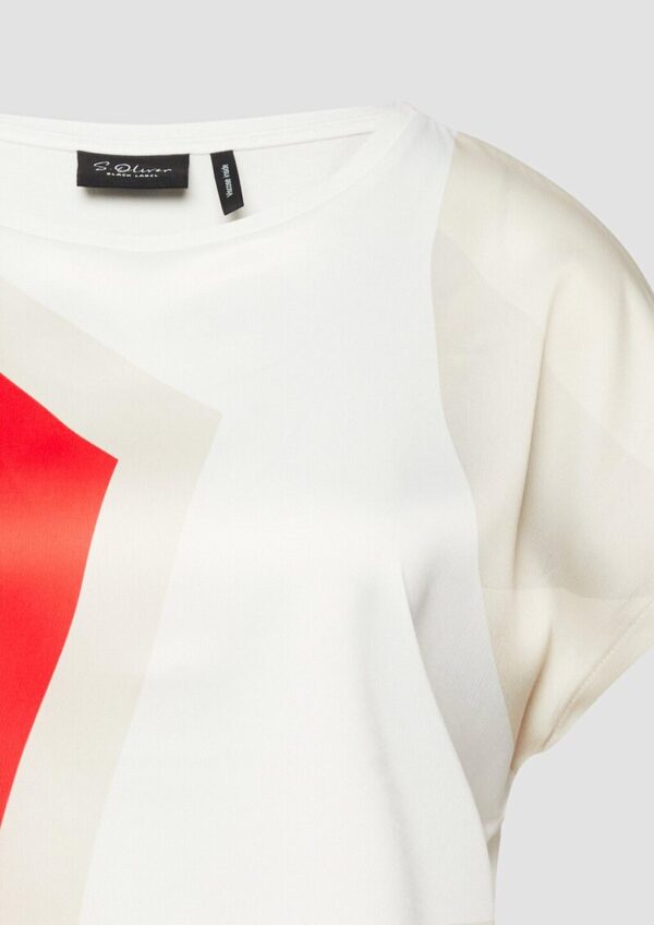 Blusenshirt mit überschnittenen Schultern