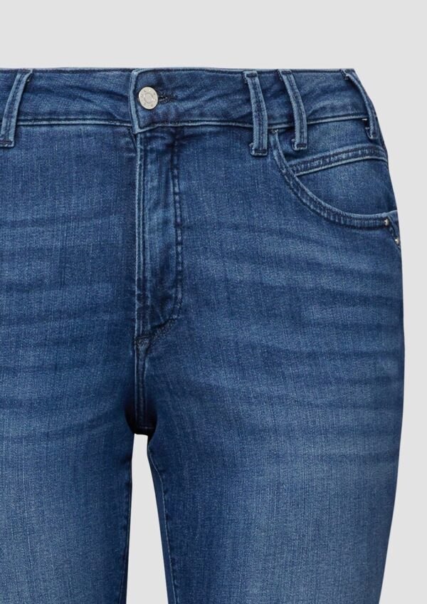 Jeans / Curvy Fit / Mide Rise / Slim Tapered Leg