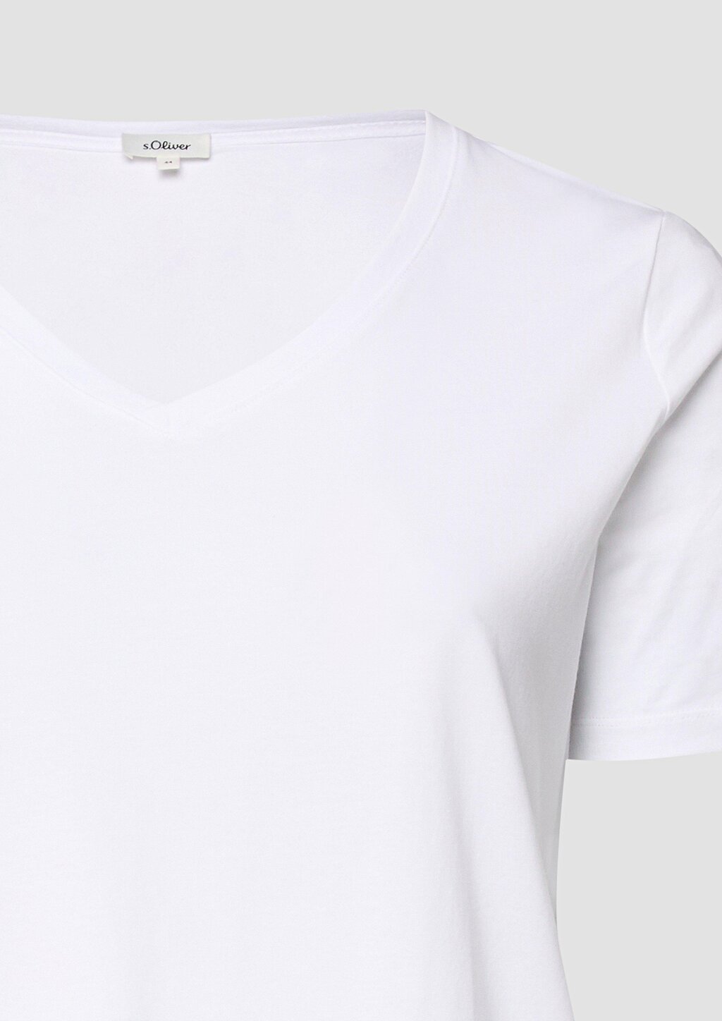 Basic T-Shirt mit V-Ausschnitt