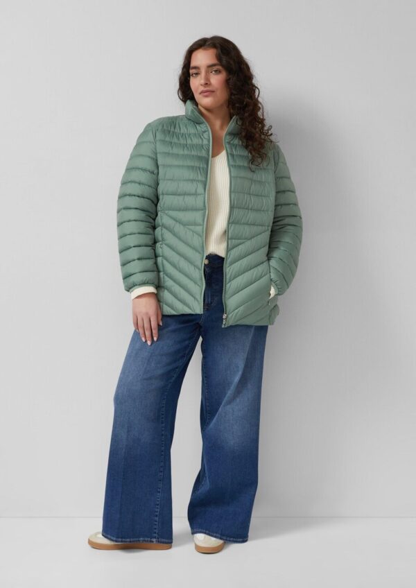 Leichte Steppjacke mit Pack-Funktion