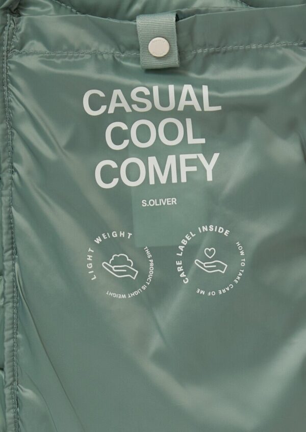 Leichte Steppjacke mit Pack-Funktion