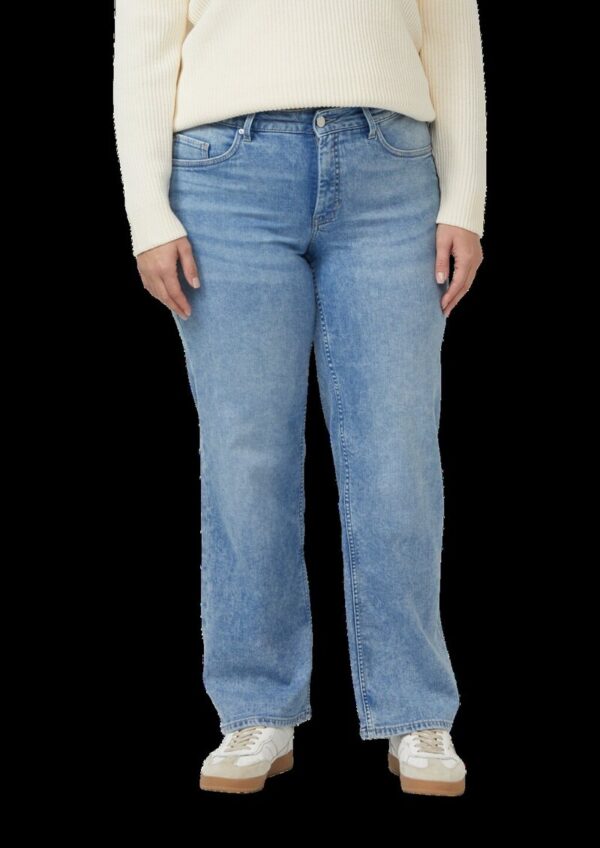Jeans / Straight Fit / Mid Rise / Straight Leg