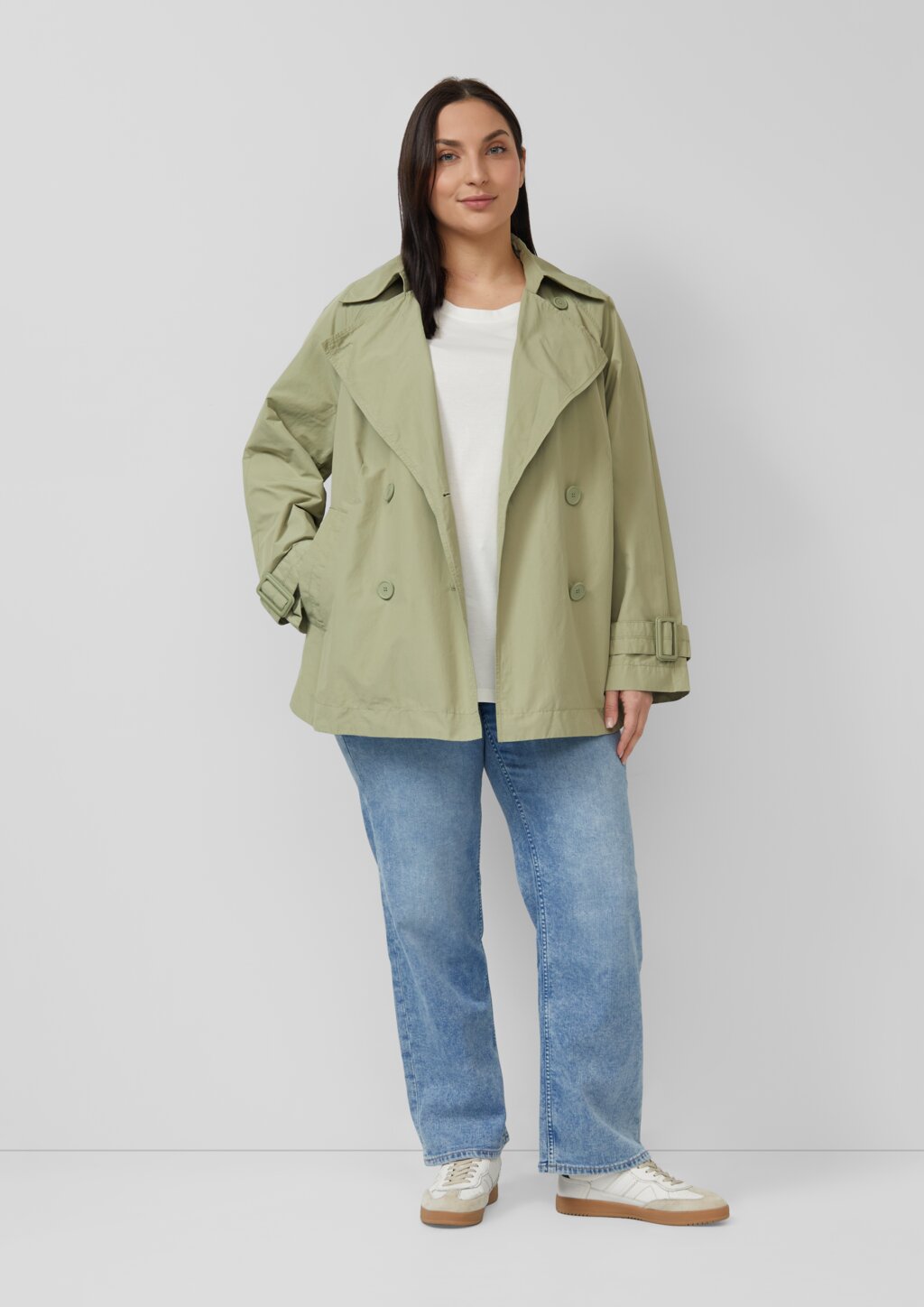 T-Shirt mit Herz-Stickerei