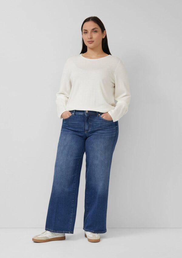Jeans / Relaxed Fit / Mid Rise / Wide Leg