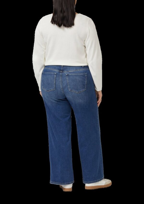 Jeans / Relaxed Fit / Mid Rise / Wide Leg