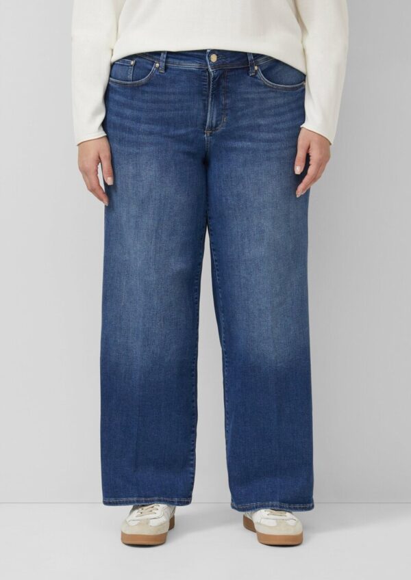 Jeans / Relaxed Fit / Mid Rise / Wide Leg