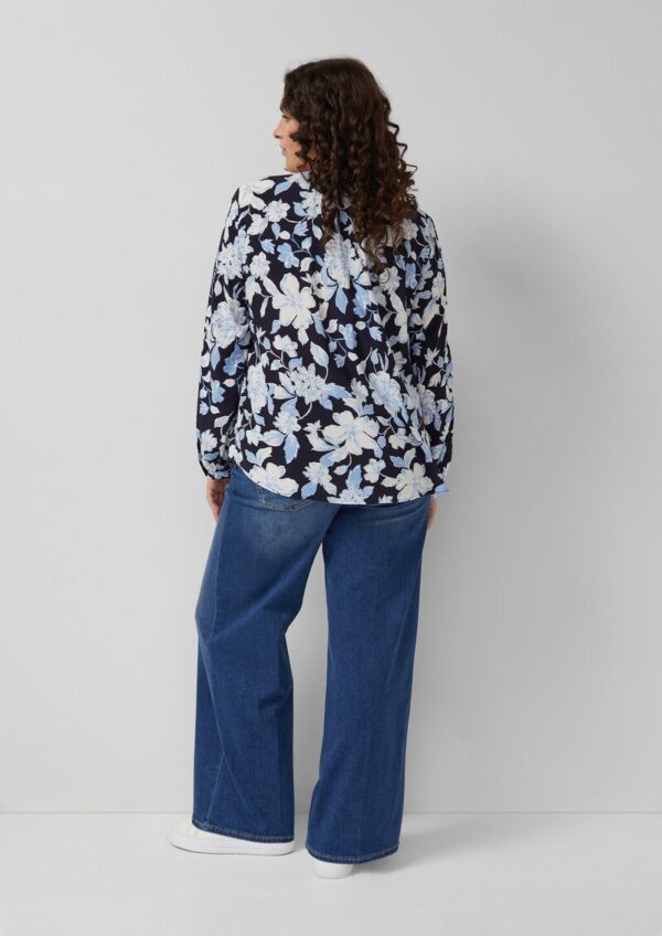 Fließende Viskose-Bluse mit All-over-Print