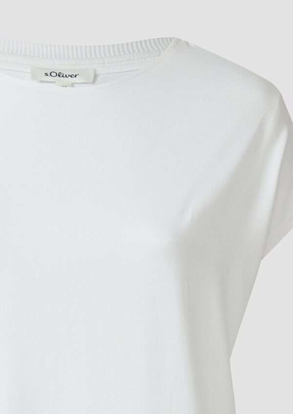 Fließendes Jersey-Shirt mit überschnittenen Schultern