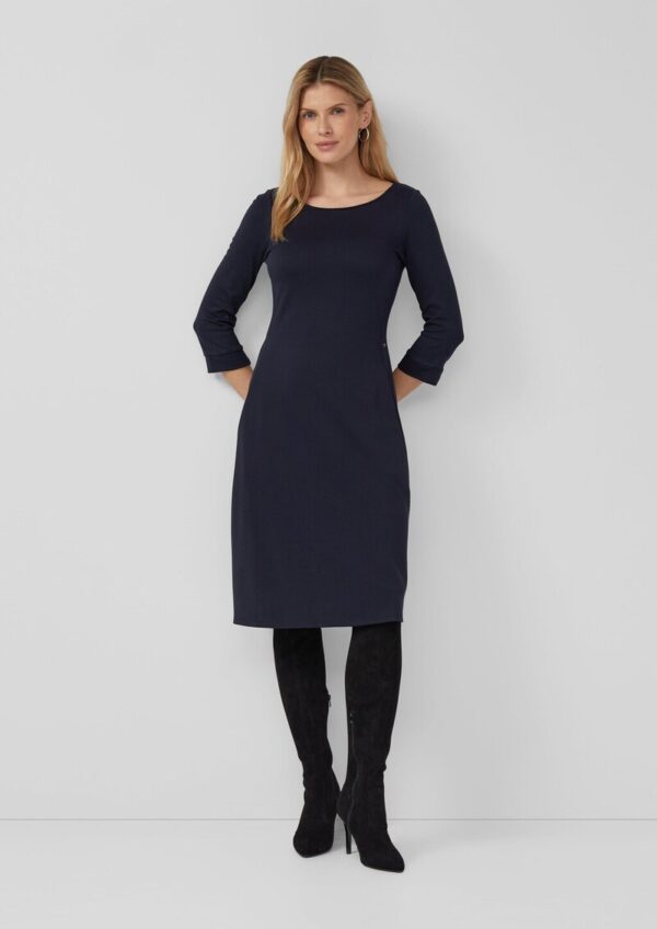 Kleid aus Interlockjersey mit seitlichen Teilungsnähten