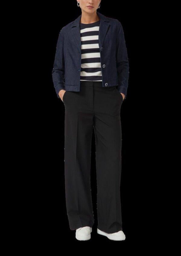 Verkürzte Jacke mit Reverskragen