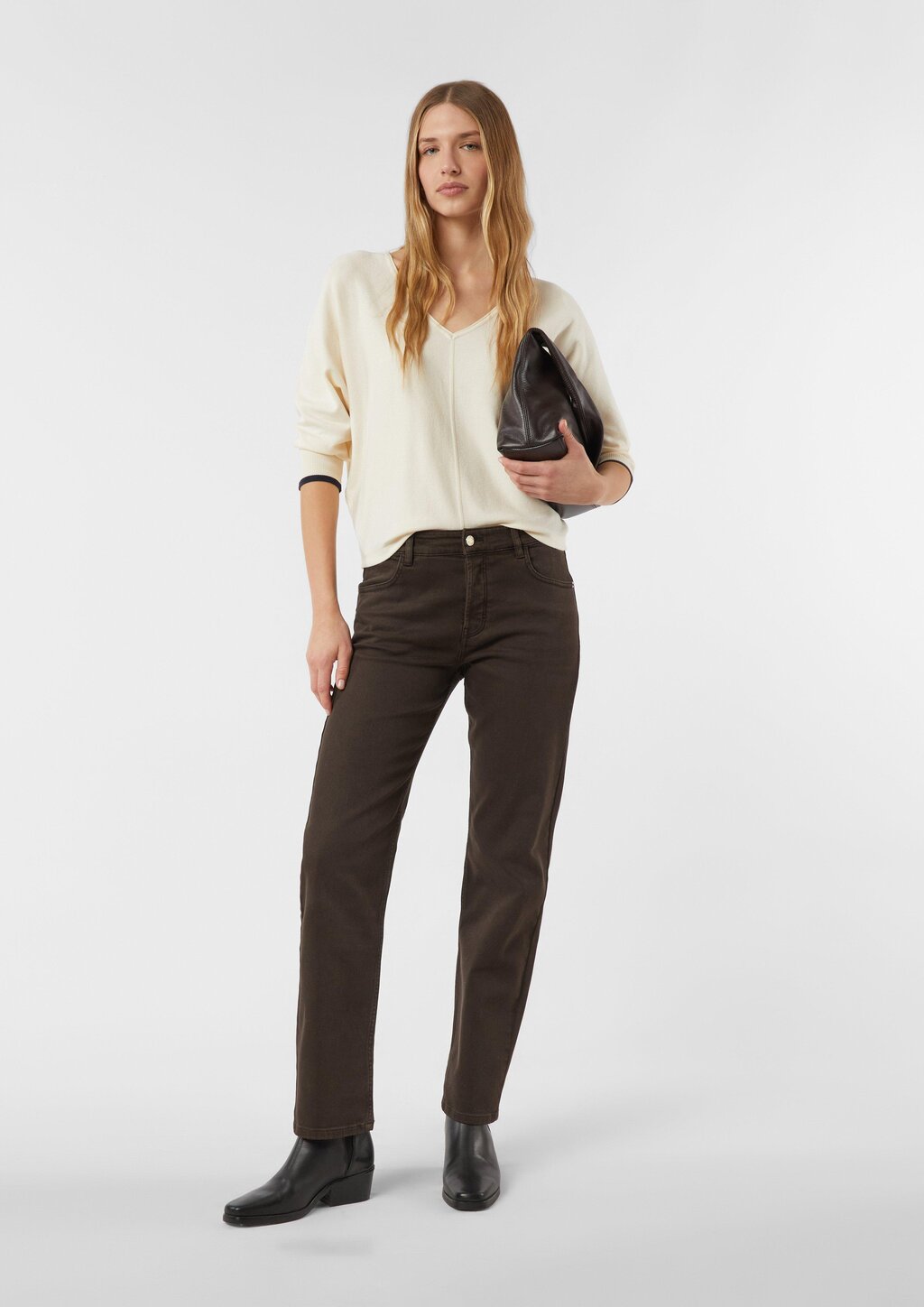 Feinstrickpullover mit Fledermausärmeln und Kontraststreifen