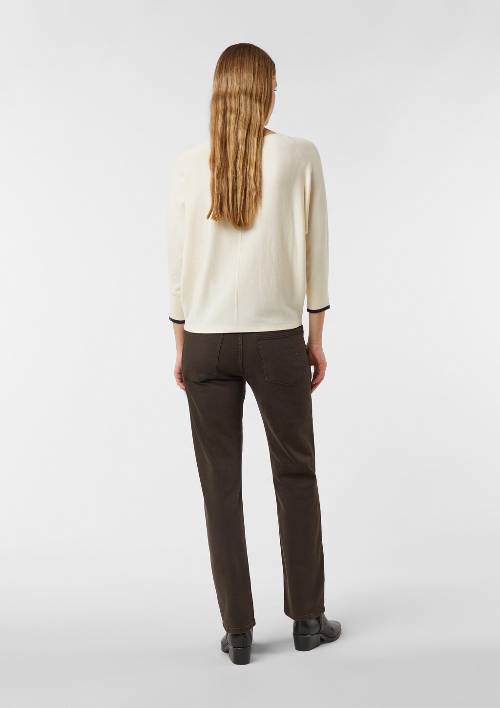 Feinstrickpullover mit Fledermausärmeln und Kontraststreifen