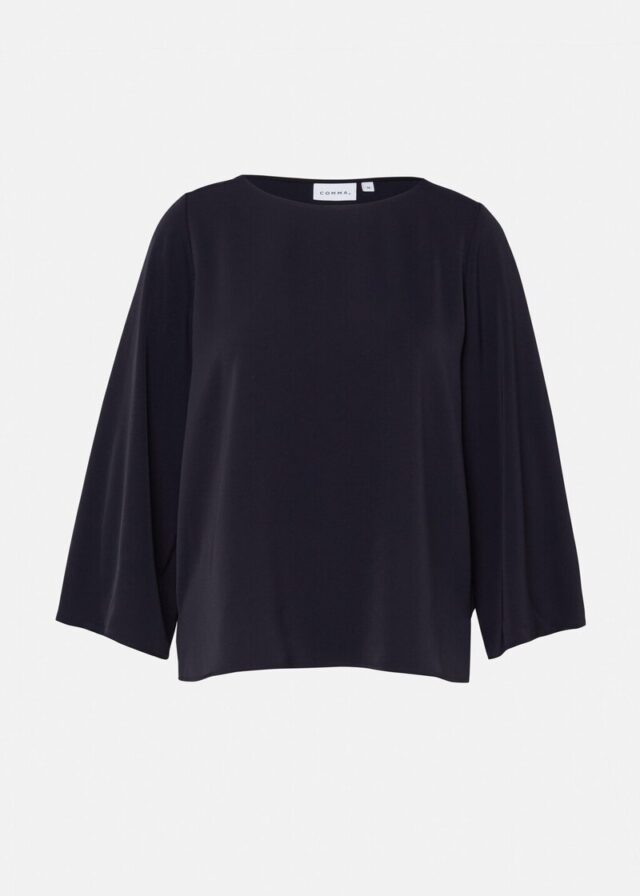 Fließende Bluse mit weitem Ärmel