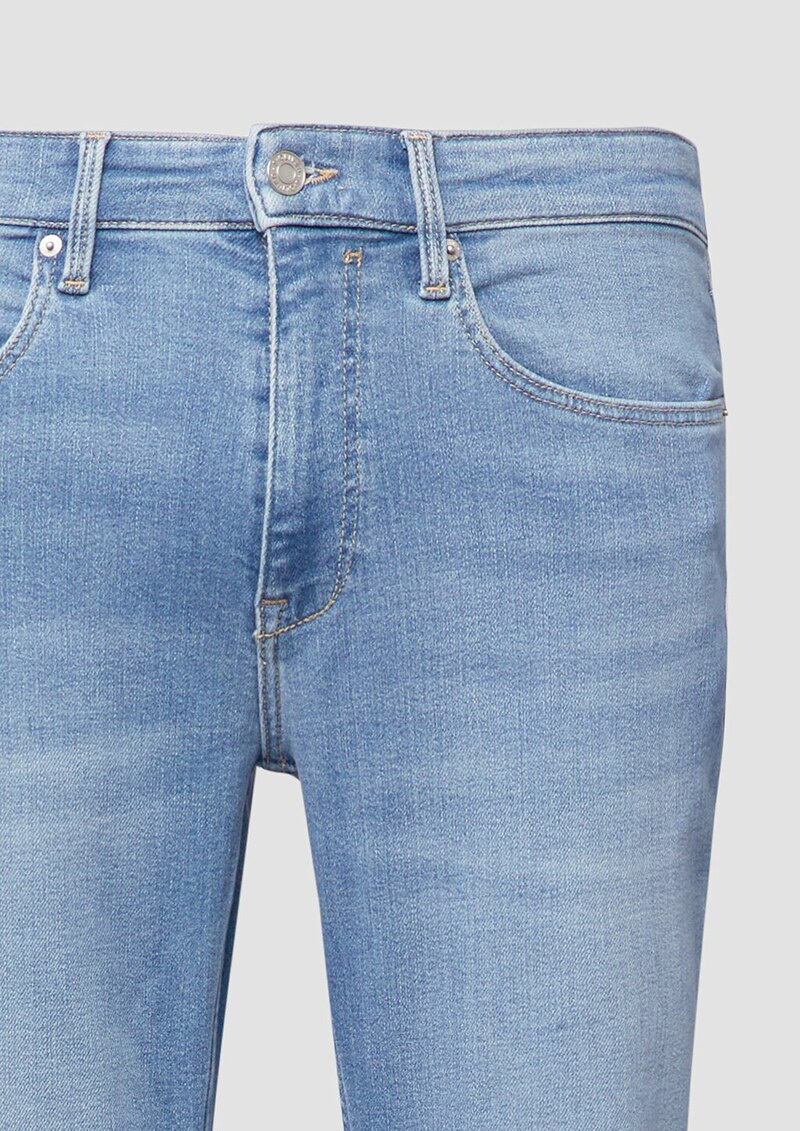 Jeans NELIO / Slim Fit / Mid Rise / Slim Leg