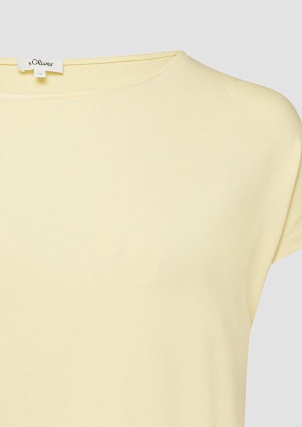 Fließendes Jersey-Shirt mit überschnittenen Schultern