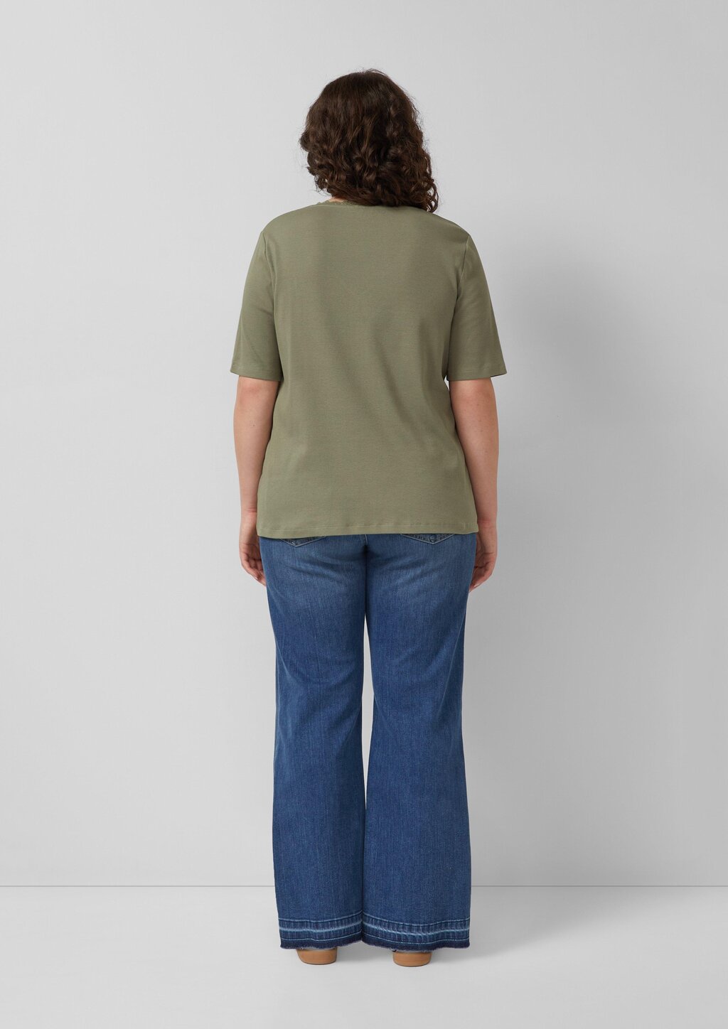 Ripp-T-Shirt mit Spitze am Ausschnitt