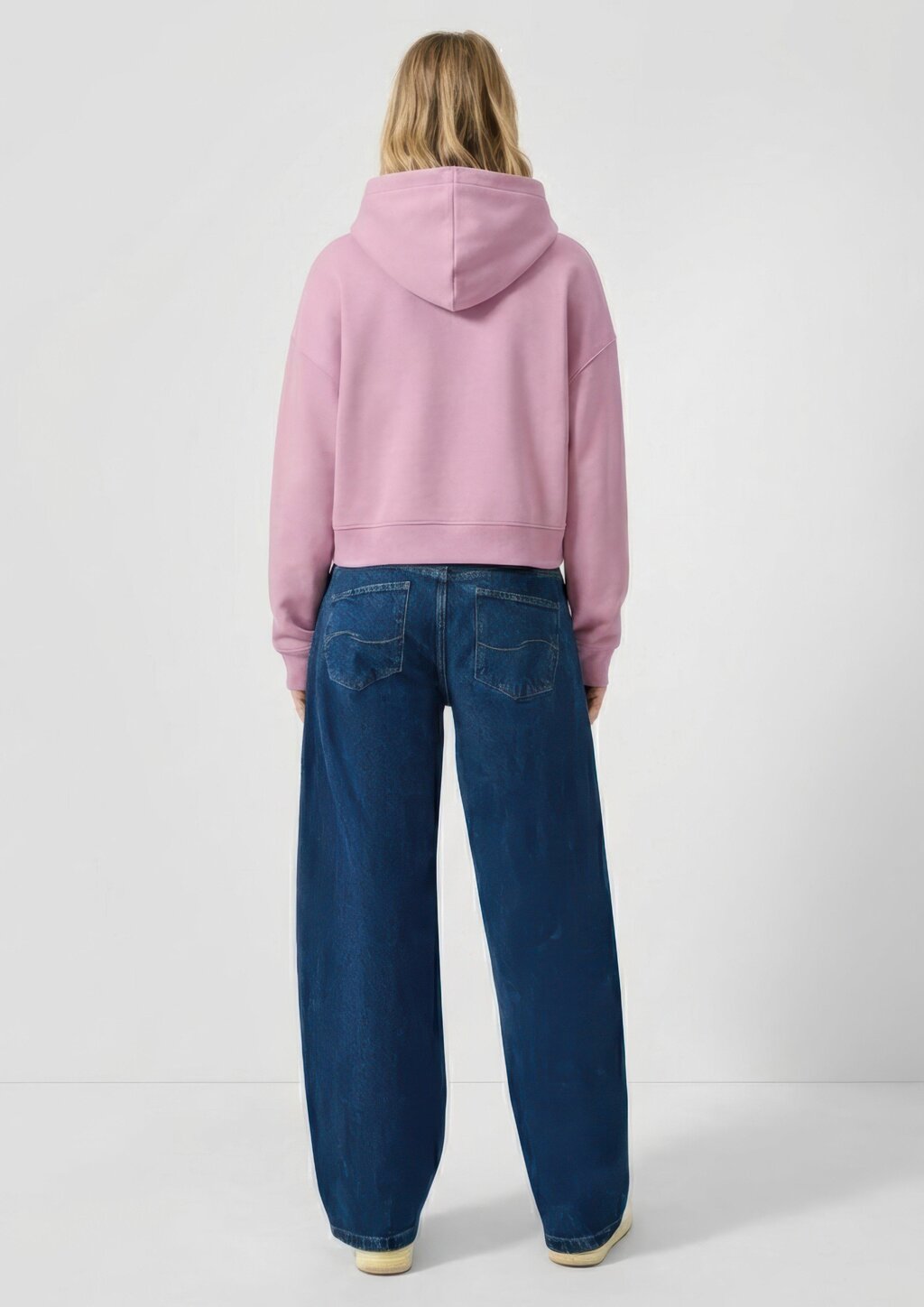 Sweatshirt mit Stickerei