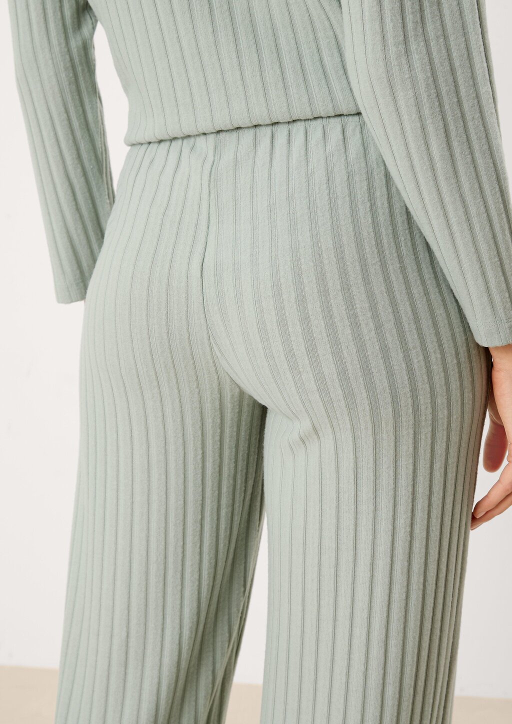 Loungehose mit Rippstruktur