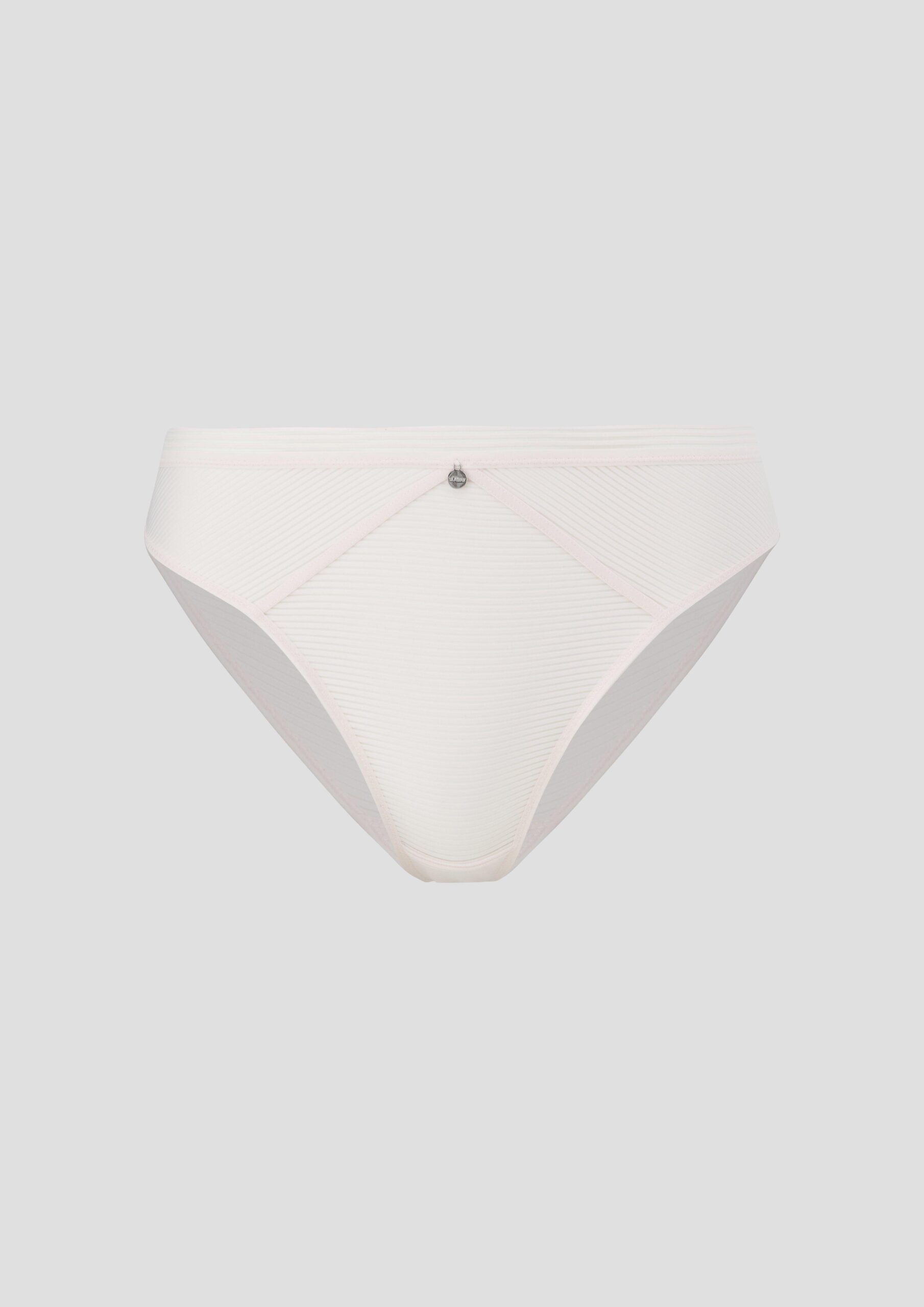 String mit Mesh-Details