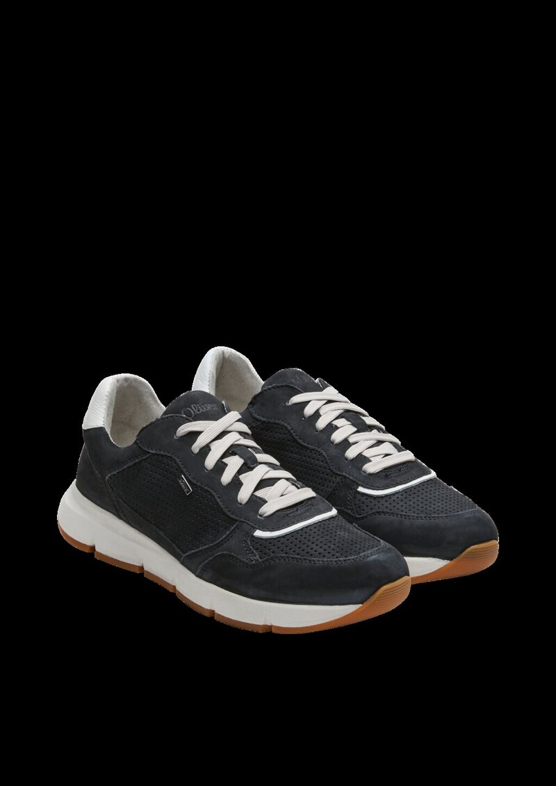 Perforierte Ledersneaker