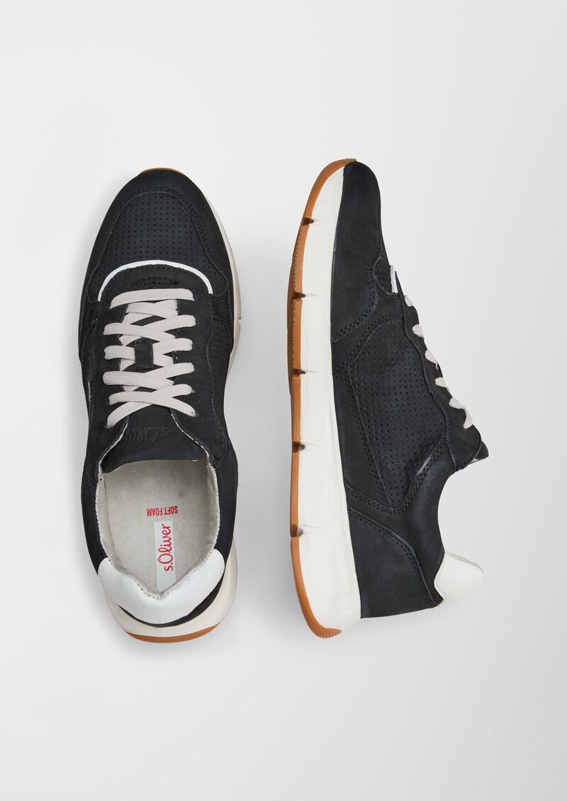 Perforierte Ledersneaker
