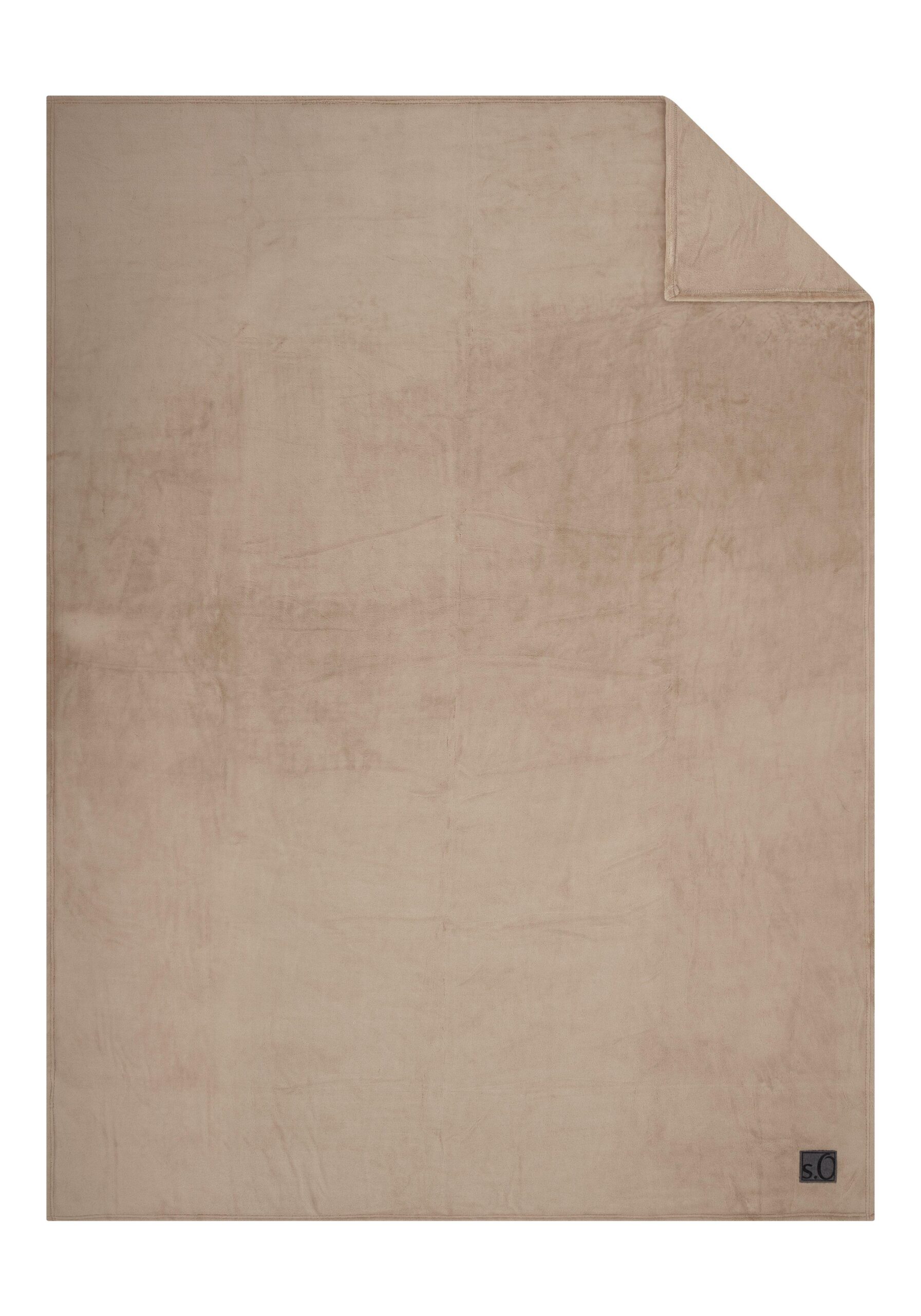 Weiche Decke mit Logo-Detail