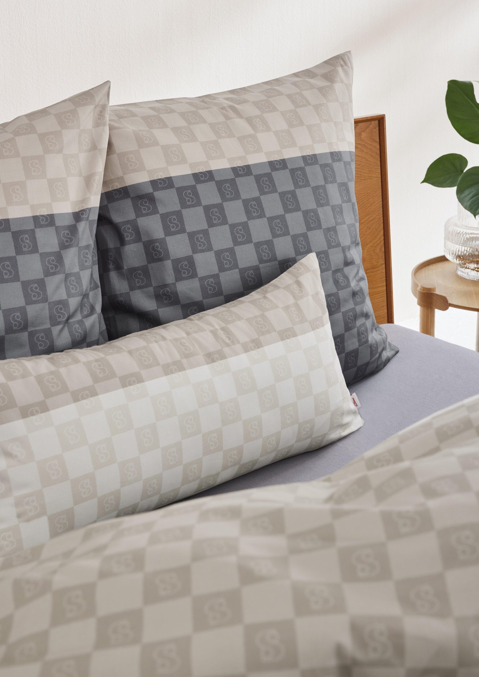 Bettwäsche-Set mit Colour Blocking und Karos