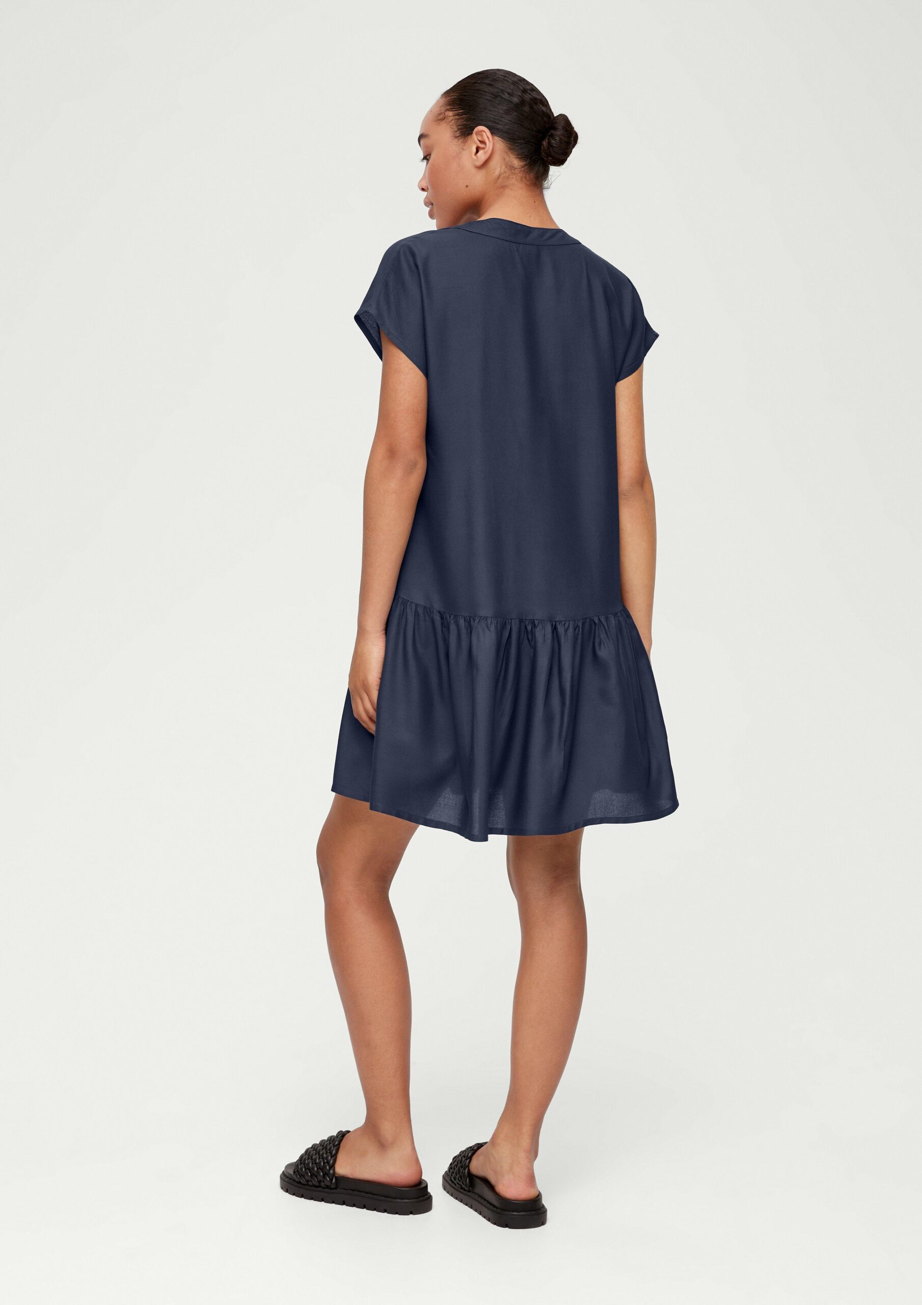 Strandkleid mit Volants